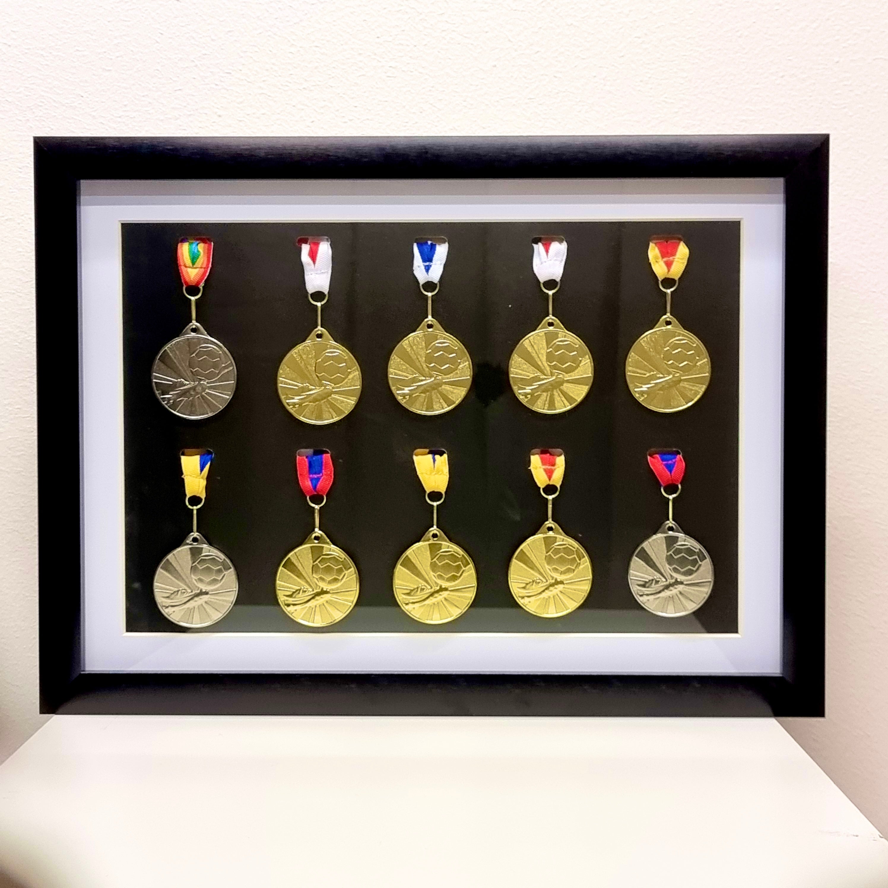 Luxury Black Medal Frame